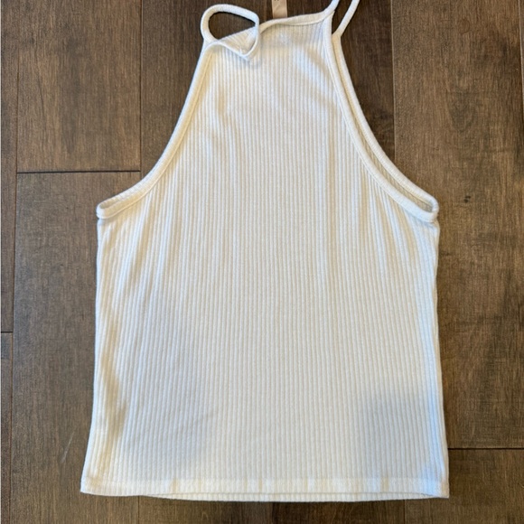 White Ribbed Top - Picture 3 of 6